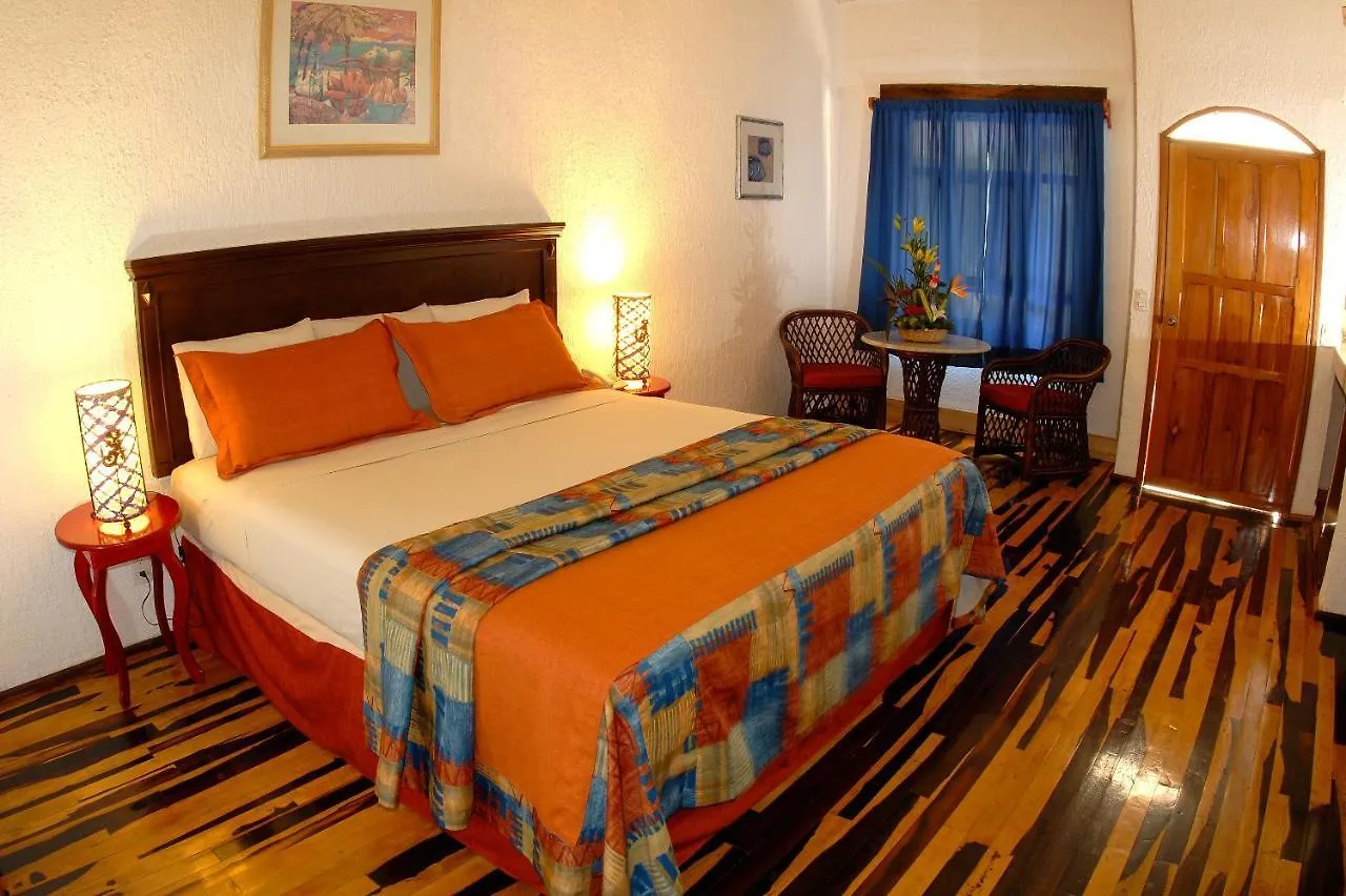 Eco-Hotel El Rey Del Caribe Cancún Hotel